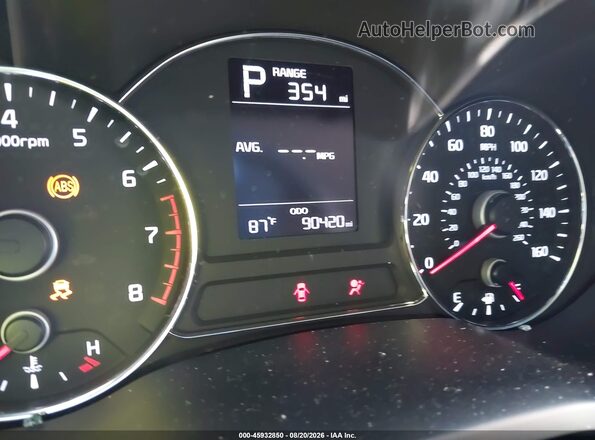 3KPFK4A7XJE219631 2018 KIA FORTE Silver უკანა სავარძლების ხედი
