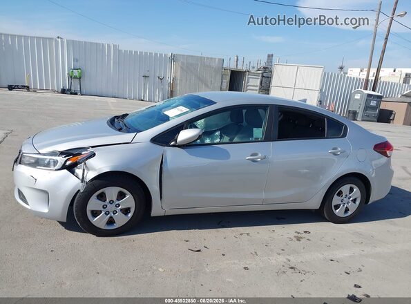 3KPFK4A7XJE219631 2018 KIA FORTE Silver სალონის 360-გრადუსიანი ხედი