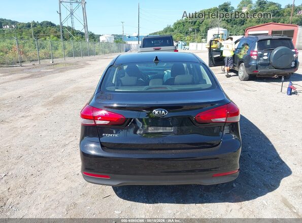 3KPFK4A7XJE272782 2018 KIA FORTE Black 