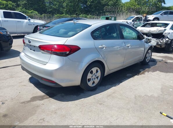 3KPFL4A70HE134126 2017 KIA FORTE Silver Tył prawy