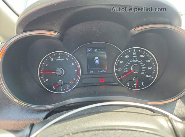 3KPFL4A70JE166614 2018 KIA FORTE Silver Սարքավորումների վահանակի տեսք