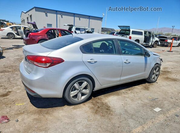 3KPFL4A71JE167318 2018 KIA FORTE Silver Задня права чверть