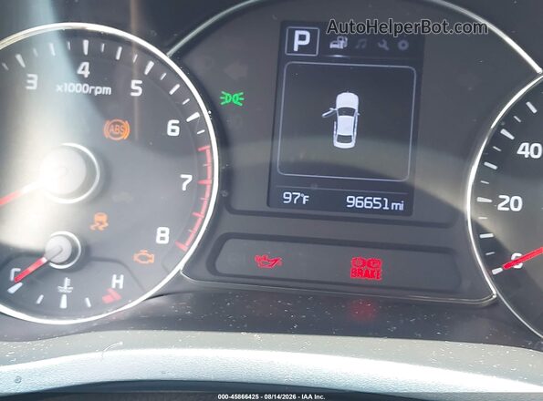 3KPFL4A71JE228747 2018 KIA FORTE Red Vista de los asientos traseros