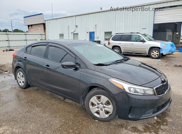 3KPFL4A72HE074978 2017 KIA FORTE Black Delantero derecho