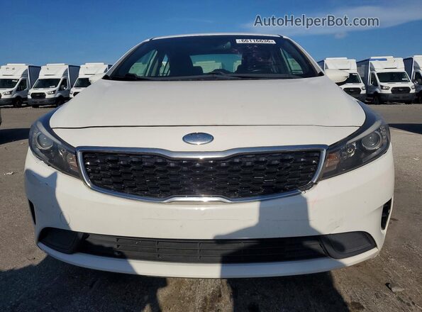 3KPFL4A72JE221192 2018 KIA FORTE White Vista frontal