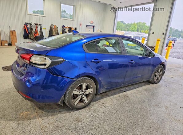 3KPFL4A72JE261448 2018 KIA FORTE Blue Tył prawy