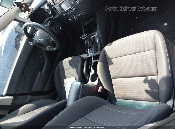 3KPFL4A73HE113643 2017 KIA FORTE Blue წინა სალონის ხედი