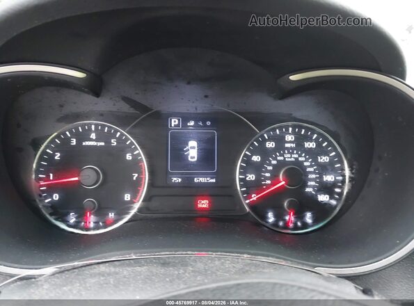 3KPFL4A73HE130295 2017 KIA FORTE Белый Вид задних сидений
