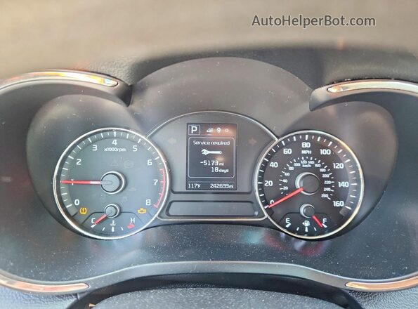 3KPFL4A74HE053601 2017 KIA FORTE Blue Սարքավորումների վահանակի տեսք