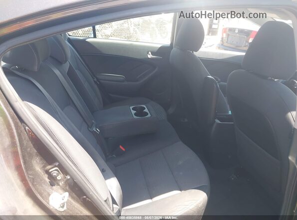 3KPFL4A75HE009008 2017 KIA FORTE Gray Вид наклейки з VIN-кодом