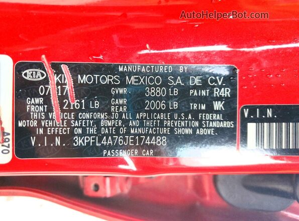3KPFL4A76JE174488 2018 KIA FORTE Red ძრავის განყოფილების ხედი
