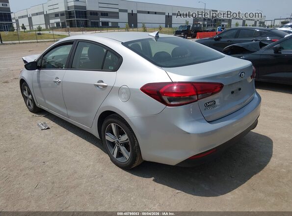 3KPFL4A76JE210616 2018 KIA FORTE Silver Rear left