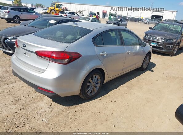 3KPFL4A77HE021970 2017 KIA FORTE Silver Rear right