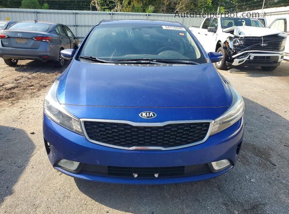 3KPFL4A77HE103567 2017 KIA FORTE Blue Front view