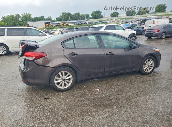 3KPFL4A77HE132907 2017 KIA FORTE Brown Rear right