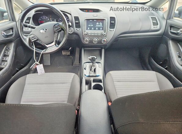 3KPFL4A78JE242287 2018 KIA FORTE Gray Вид панелі приладів