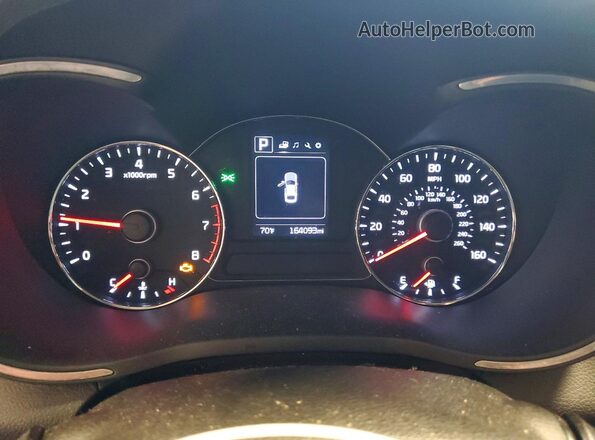 3KPFL4A79JE248986 2018 KIA FORTE Black Սարքավորումների վահանակի տեսք