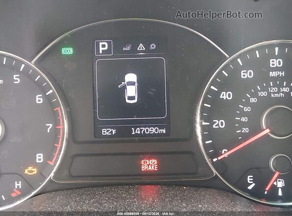 3KPFL4A7XHE052548 2017 KIA FORTE Black Vista de los asientos traseros
