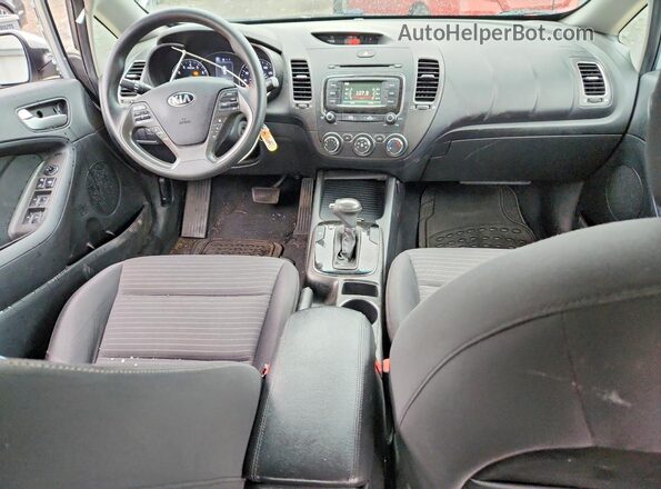 3KPFL4A7XHE098770 2017 KIA FORTE Silver Առջևի վահանակի տեսք