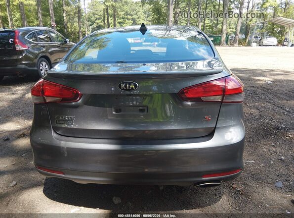3KPFL4A7XJE220596 2018 KIA FORTE Серый 