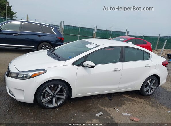 3KPFL4A80HE093781 2017 KIA FORTE Белый Панорамный вид салона 360°