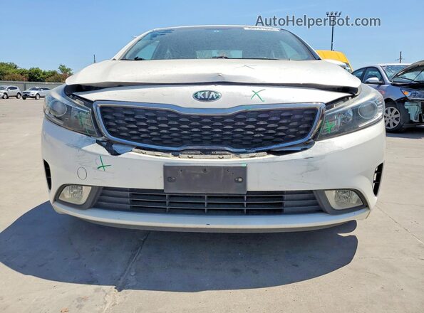 3KPFL4A83HE005340 2017 KIA FORTE White წინა ხედი
