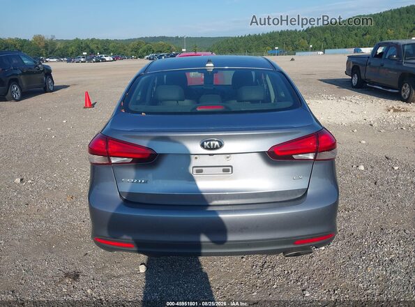 3KPFN4A80HE102540 2017 KIA FORTE Gray 