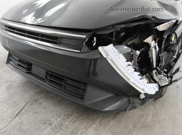 3KPFT4DE0SE070011 2025 KIA K4 Gray 
