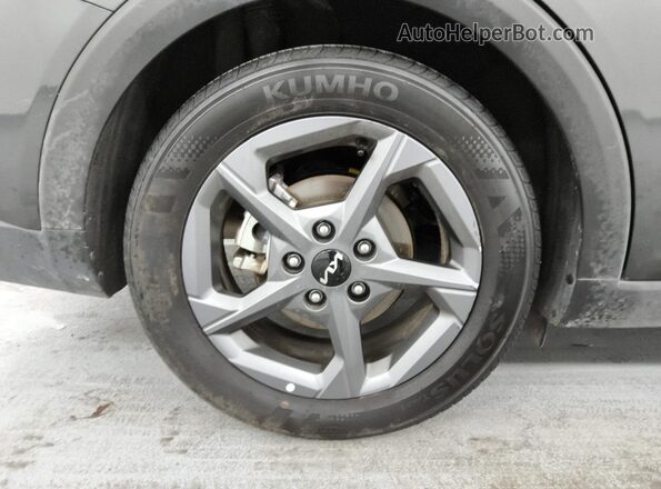 3KPFT4DE0SE070011 2025 KIA K4 Gray 