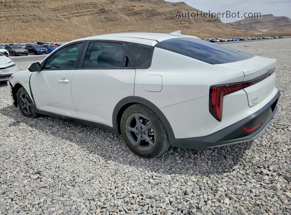 3KPFT4DE0SE145564 2025 KIA K4 White Rear left