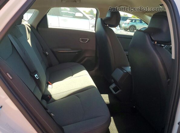 3KPFT4DE0SE206489 2025 KIA K4 White Rear seats view