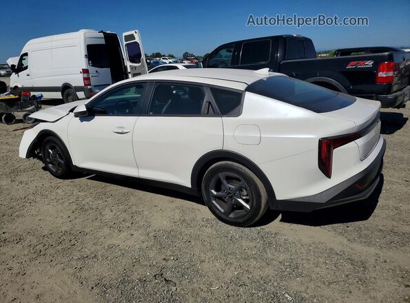 3KPFT4DE0SE206489 2025 KIA K4 White Rear left
