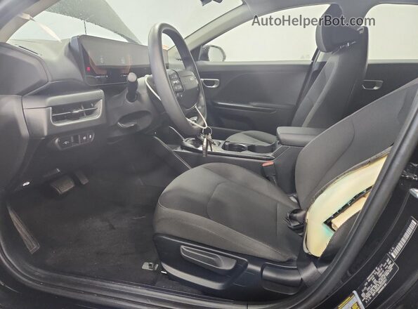 3KPFT4DE0TE252017 2026 KIA K4 Black Vista interior de 360 grados