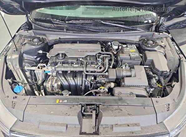 3KPFT4DE0TE252017 2026 KIA K4 Black Vista interior trasera