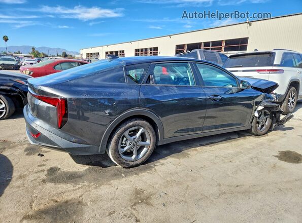 3KPFT4DE0TE257329 2026 KIA K4 Black Задня права чверть