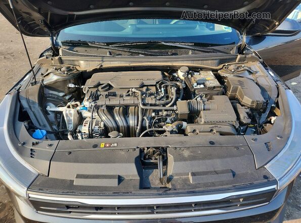 3KPFT4DE0TE301944 2026 KIA K4 Gray Widok wnętrza z tyłu