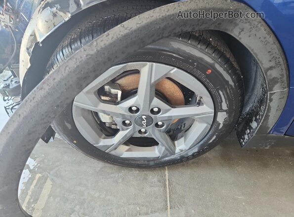 3KPFT4DE1SE004230 2025 KIA K4 Blue 