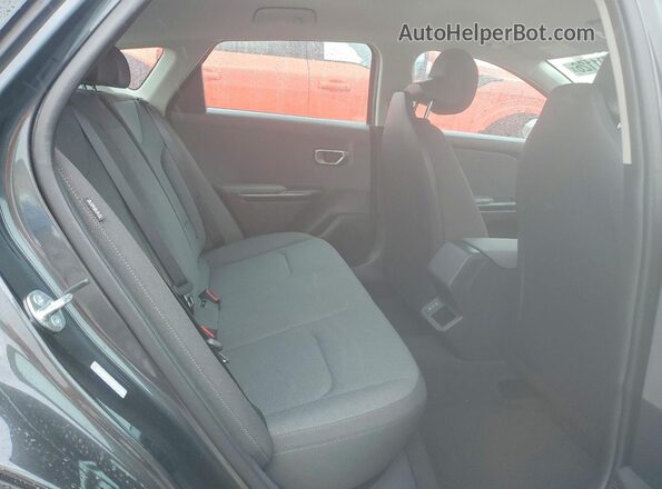 3KPFT4DE1SE102240 2025 KIA K4 Black უკანა სავარძლების ხედი