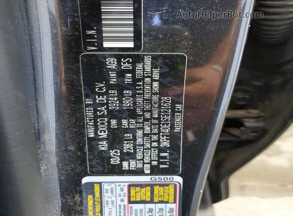 3KPFT4DE1SE121628 2025 KIA K4 Gray ძრავის განყოფილების ხედი