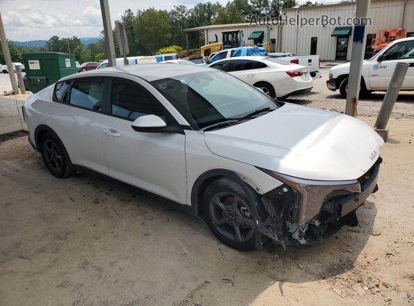 3KPFT4DE1SE132841 2025 KIA K4 White 