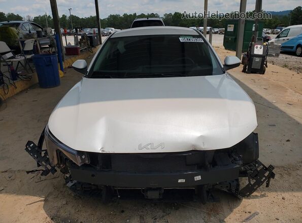 3KPFT4DE1SE132841 2025 KIA K4 White 360 interior view