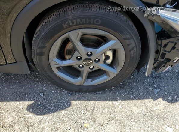 3KPFT4DE1SE201947 2025 KIA K4 Black 