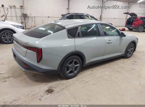 3KPFT4DE2SE022087 2025 KIA K4 Серый Задняя правая четверть
