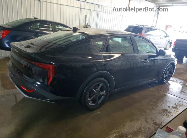 3KPFT4DE2SE022381 2025 KIA K4 Black Հետևի աջ