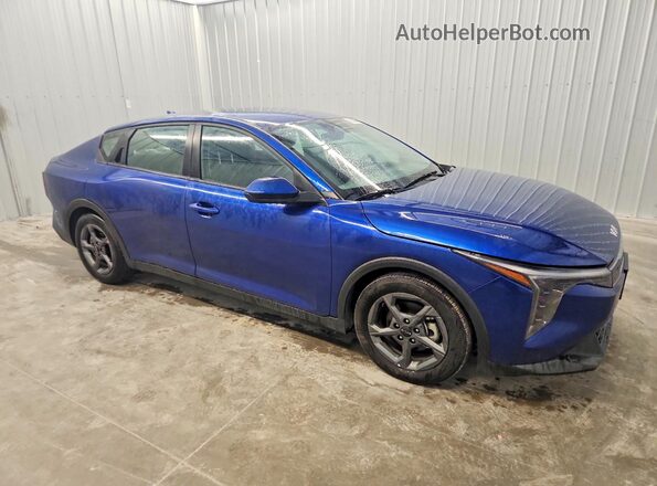 3KPFT4DE2SE106099 2025 KIA K4 Blue Առջևի աջ