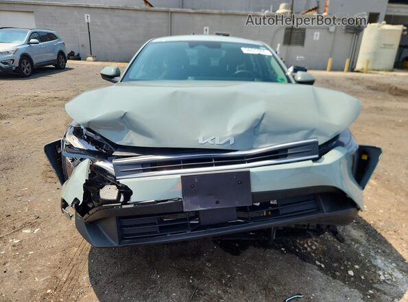 3KPFT4DE2SE177111 2025 KIA K4 Зеленый Вид спереди