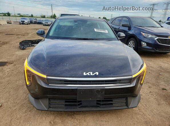3KPFT4DE2SE213640 2025 KIA K4 Black Вид спереду