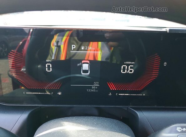3KPFT4DE2SE221480 2025 KIA K4 Red Սարքավորումների վահանակի տեսք