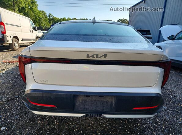 3KPFT4DE2TE309317 2026 KIA K4 White უკანა ხედი