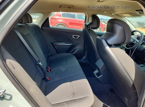 3KPFT4DE2TE314792 2026 KIA K4 Gray Rear seats view